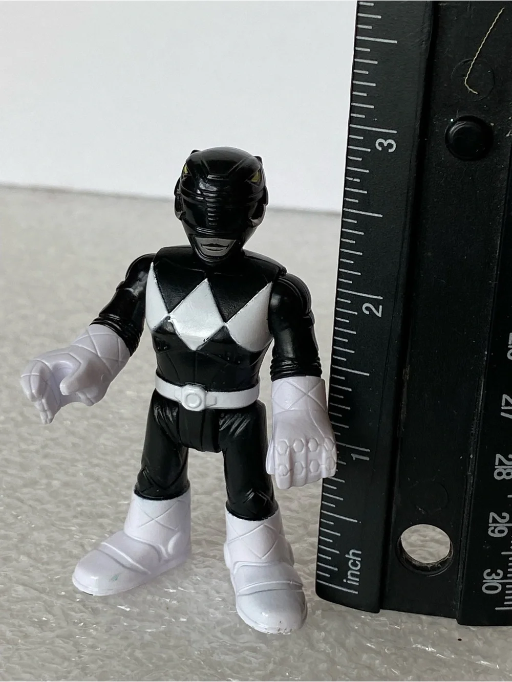 Fisher Price Imaginext Power Rangers Mighty Morphin Black Power Ranger Figure